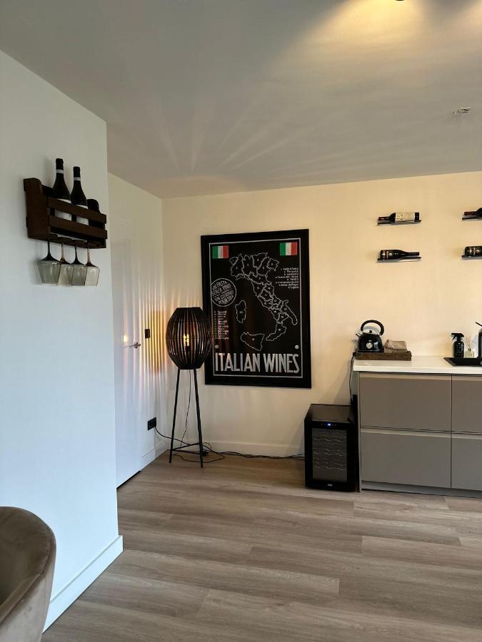 Studio Aan De Maas Apartment ซไวน์เดรคท์ ภายนอก รูปภาพ