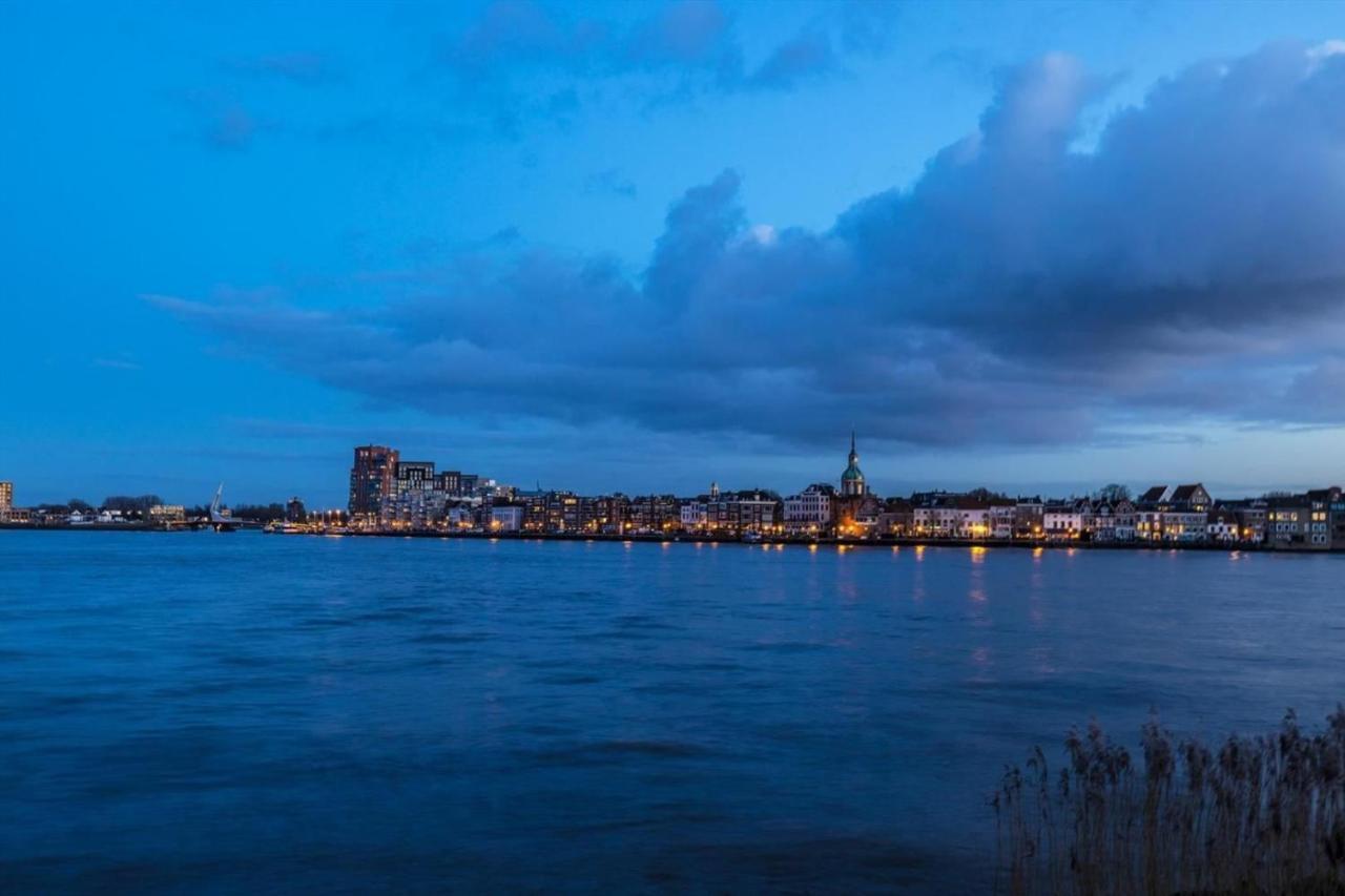 Studio Aan De Maas Apartment ซไวน์เดรคท์ ภายนอก รูปภาพ