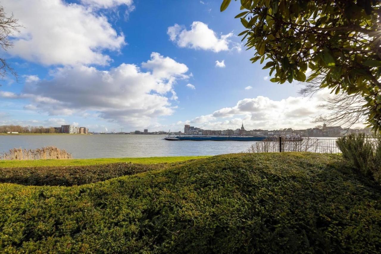 Studio Aan De Maas Apartment ซไวน์เดรคท์ ภายนอก รูปภาพ